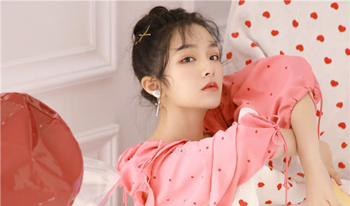 女朋友说腰疼怎么回复?直男必备策略